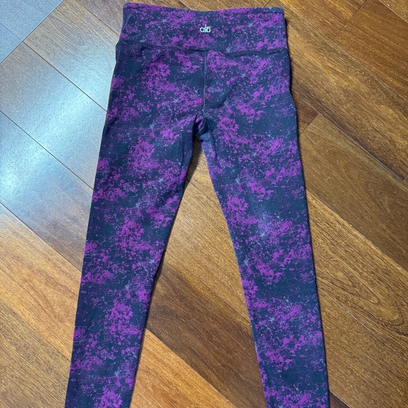 Alo Yoga Compression Leggings - M - Picture 2 of 3